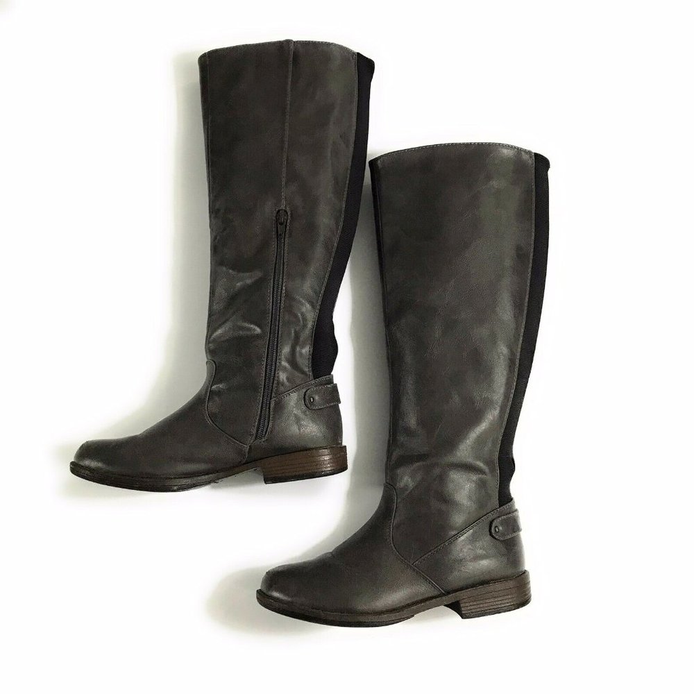 (SOLD) Bamboo Montage 77 Gray Round Toe Boots, 6 - Picture 2 of 7